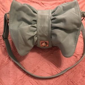 BowTie crossbody bag